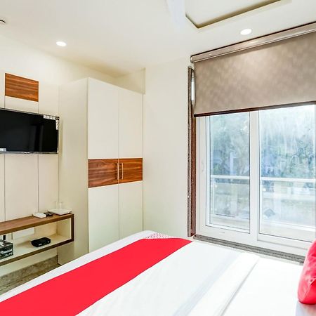 Flagship Happy Inn Делі Екстер'єр фото