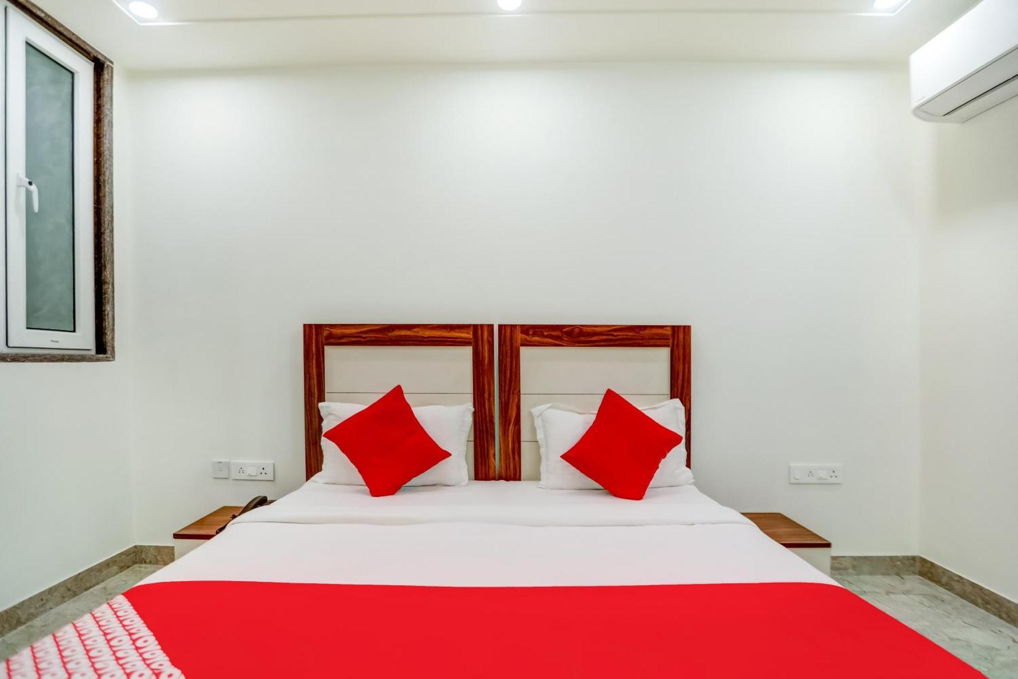 Flagship Happy Inn Делі Екстер'єр фото
